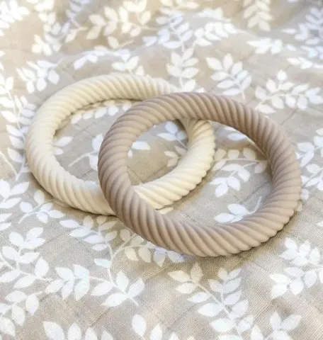 A little lovely company Δαχτύλιος οδοντοφυίας Classic Mushroom Cream Σετ 2 τμχ