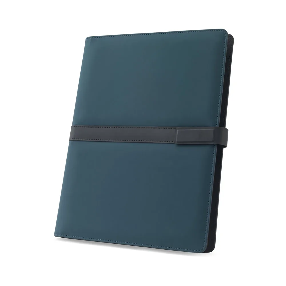 SANDERSON FOLDER. Φάκελος A4 από PU (50% ανακυκλωμένο) με μαγνητικό κλείσιμο και σημειωματάριο με σελίδες με γραμμές