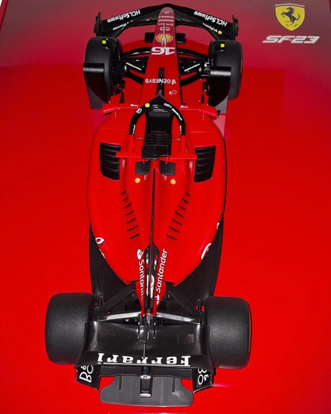 MAISTO Wall Frame 1:10 F1 - Ferrari (RC shell)